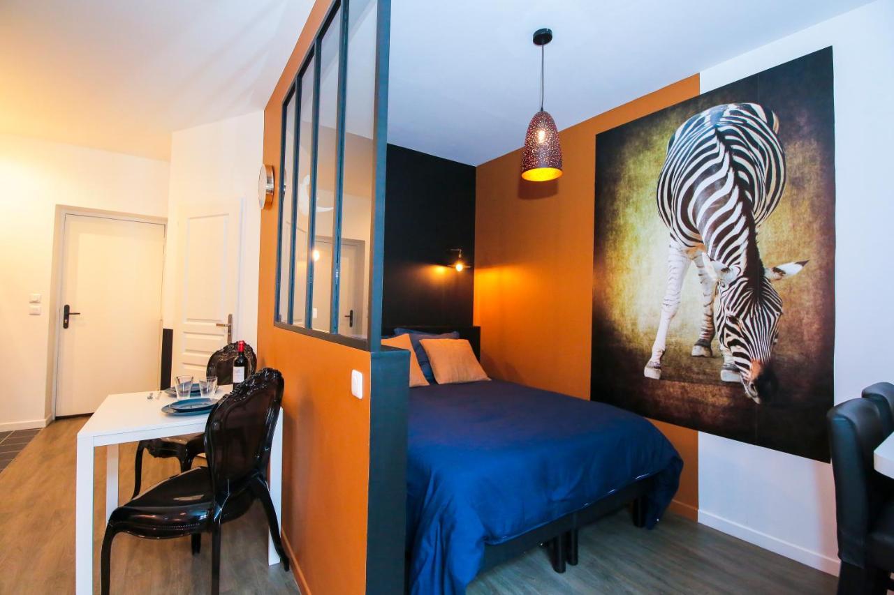 サン・テティエンヌLe Zebre, T1 Hypercentre Chic Et Cosy, Wifi Par Sovalfiアパートメント エクステリア 写真